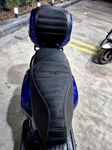 Piaggio Vespa Cosa
