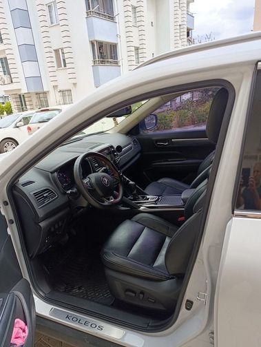 RENAULT KOLEOS