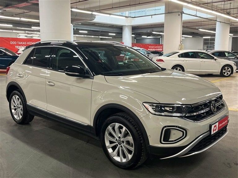 VOLKSWAGEN T-ROC