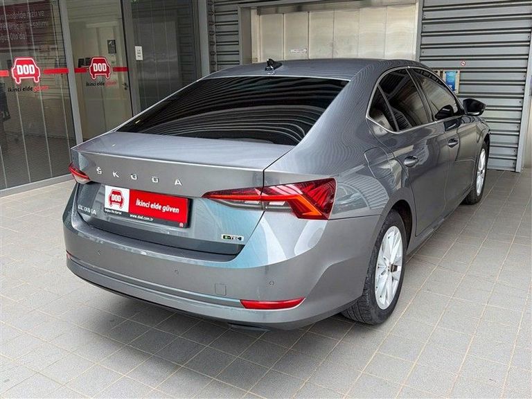 SKODA OCTAVIA