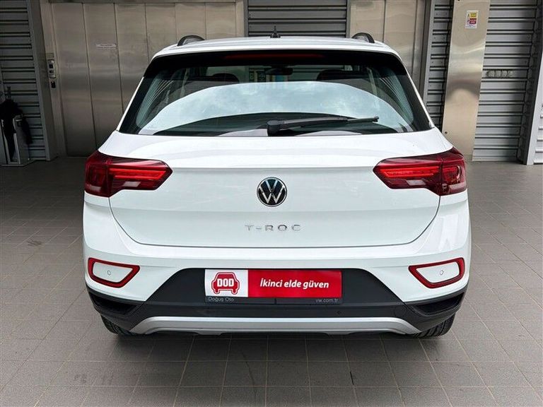 VOLKSWAGEN T-ROC