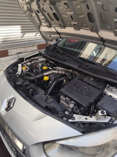 RENAULT FLUENCE