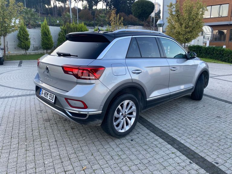 VOLKSWAGEN T-ROC