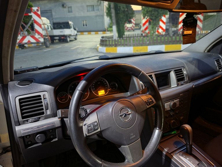 OPEL VECTRA