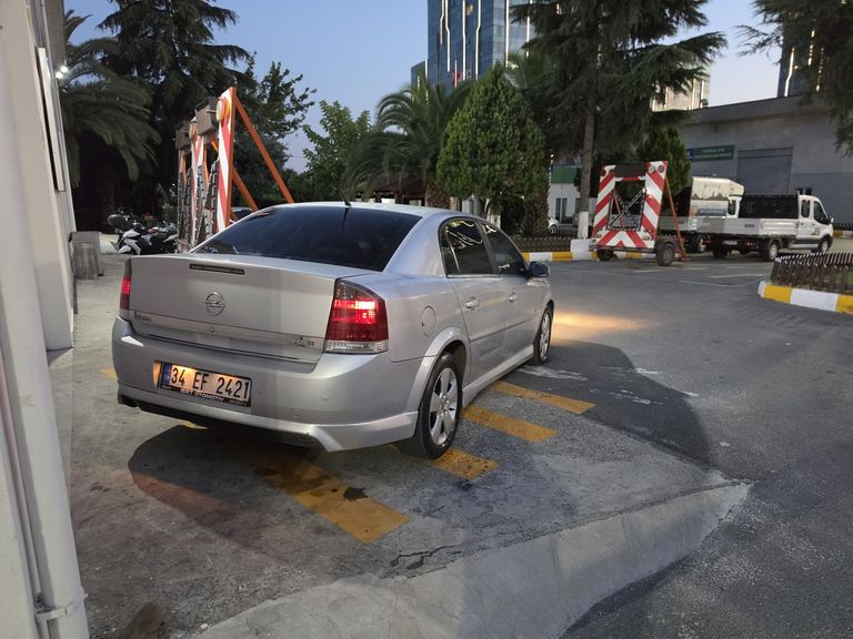 OPEL VECTRA