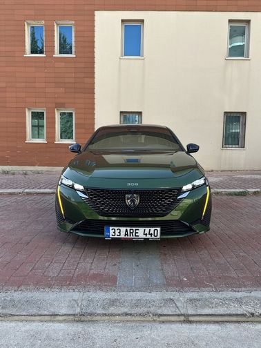 PEUGEOT 308
