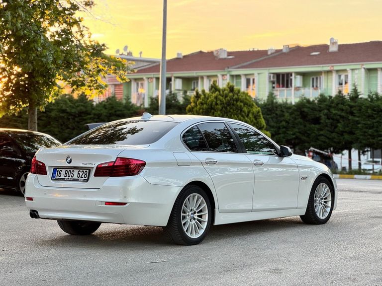 BMW 5 SERISI