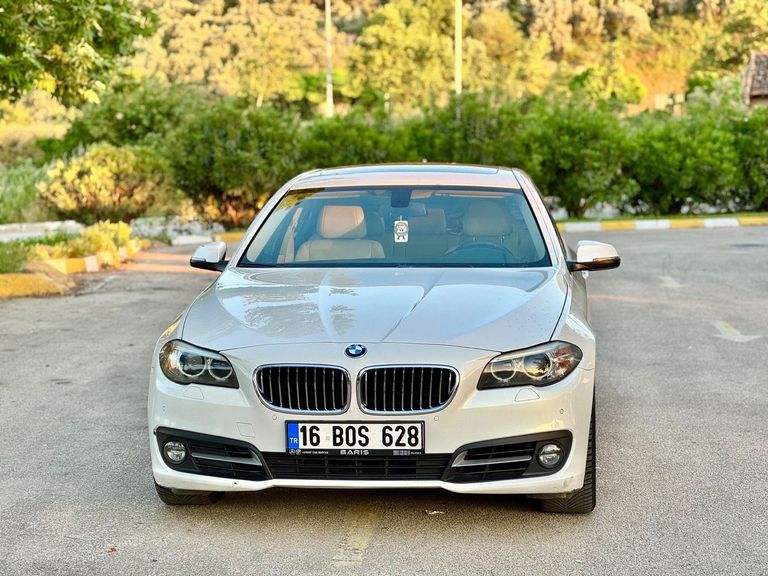BMW 5 SERISI