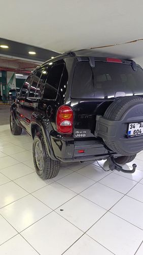 JEEP CHEROKEE