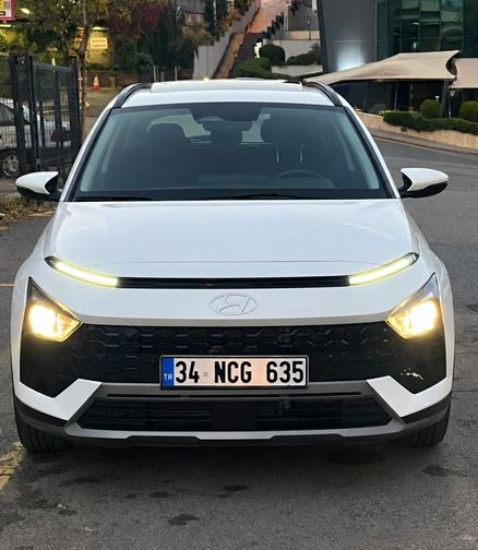 HYUNDAI BAYON