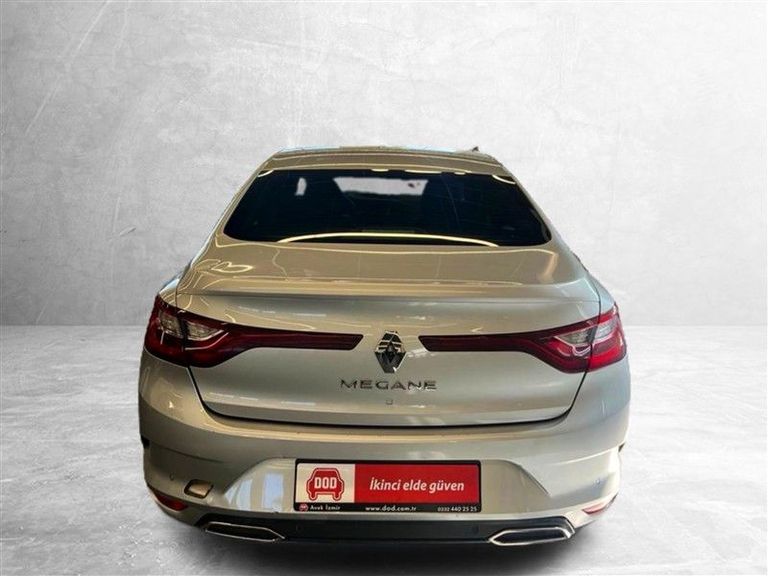 RENAULT MEGANE