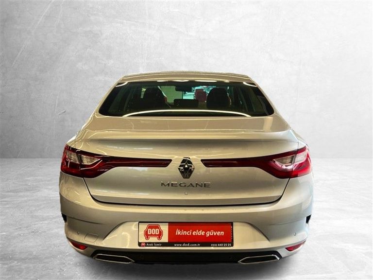 RENAULT MEGANE