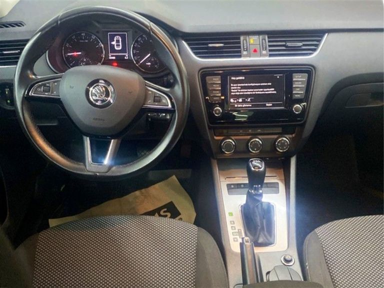 SKODA OCTAVIA