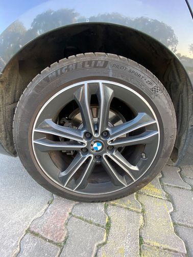 BMW 1 SERISI