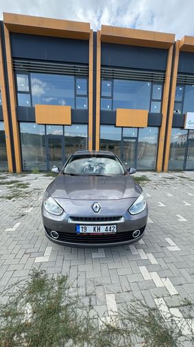 RENAULT FLUENCE