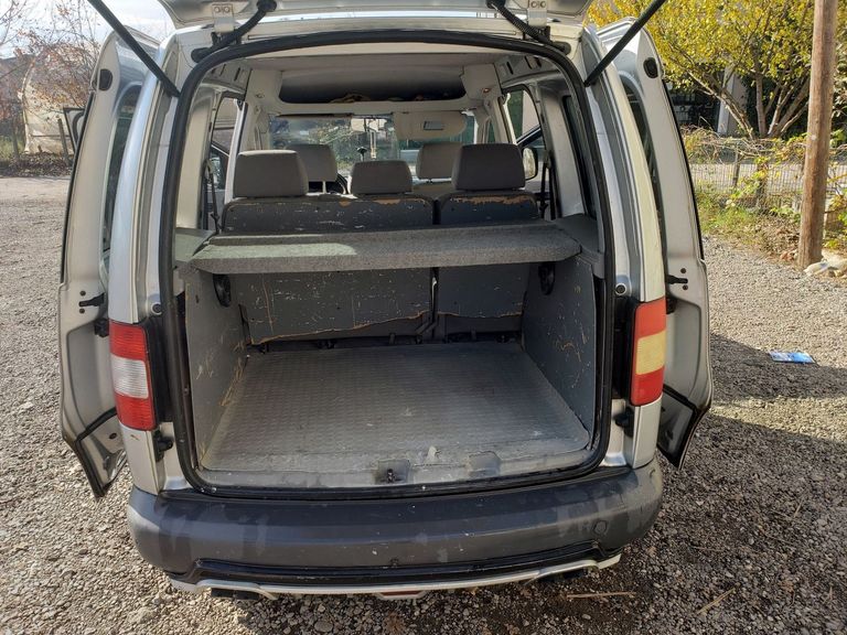 VOLKSWAGEN CADDY