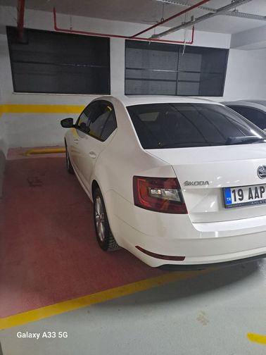SKODA OCTAVIA