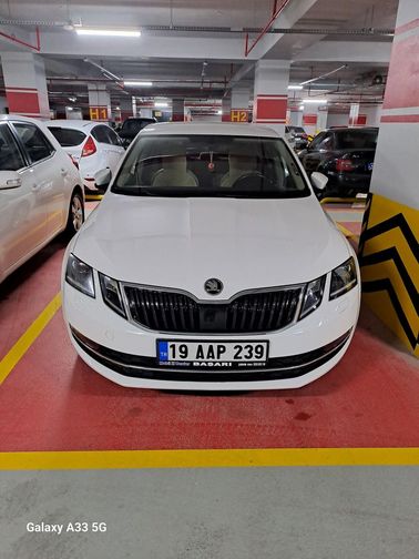 SKODA OCTAVIA