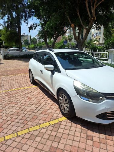 RENAULT CLIO SPORT TOURER