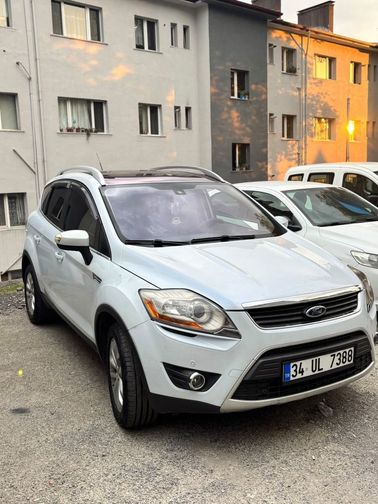 FORD KUGA