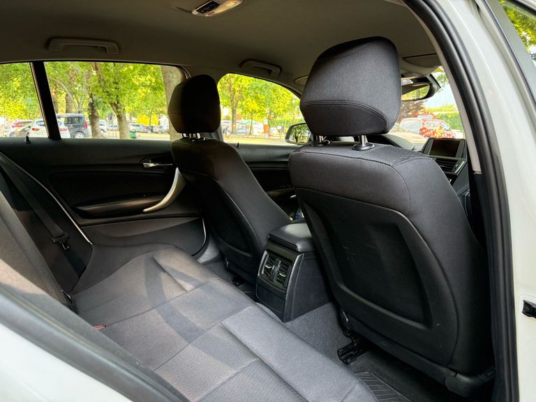 BMW 1 SERISI