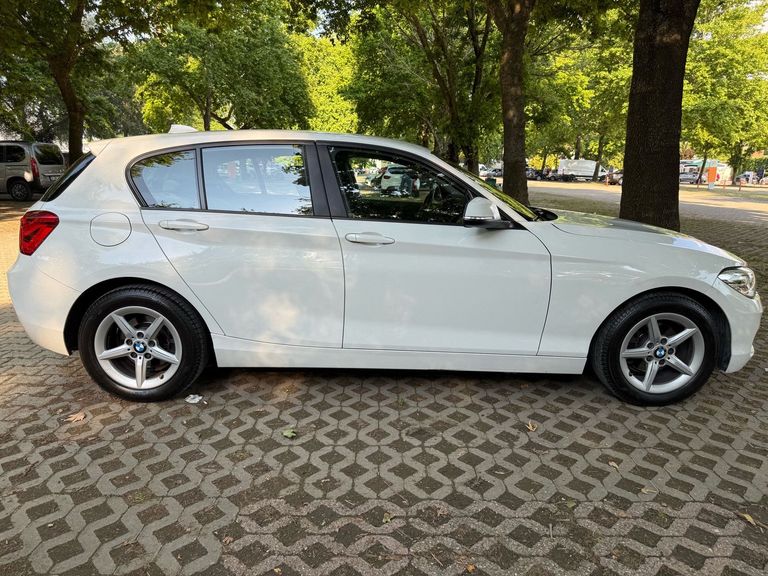 BMW 1 SERISI