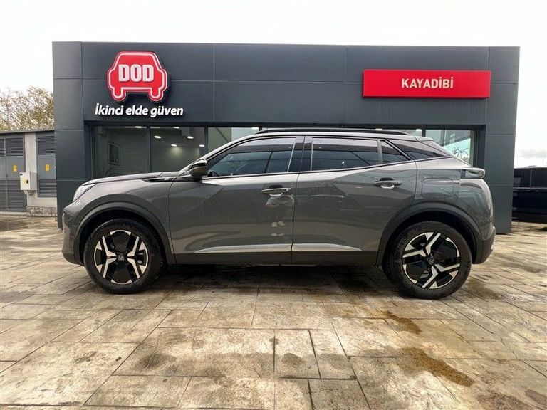 PEUGEOT 2008