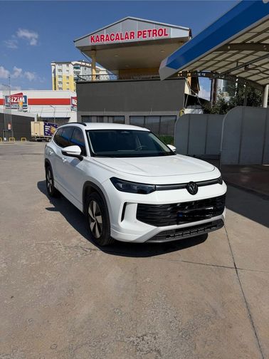VOLKSWAGEN TAYRON