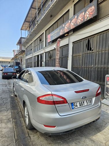 FORD MONDEO
