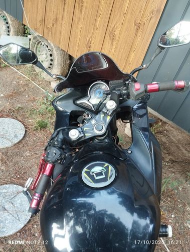 Honda CBR 250 R
