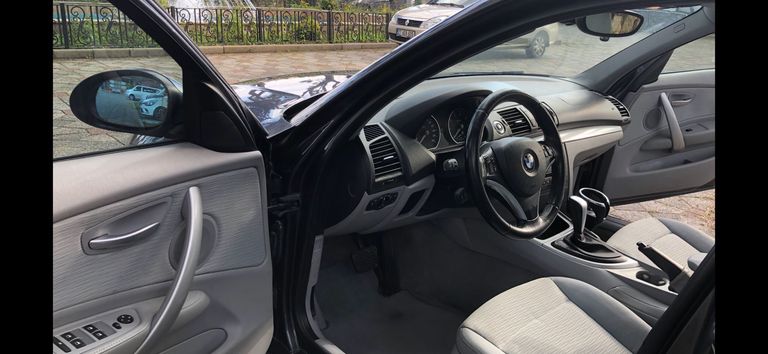 BMW 1 SERISI