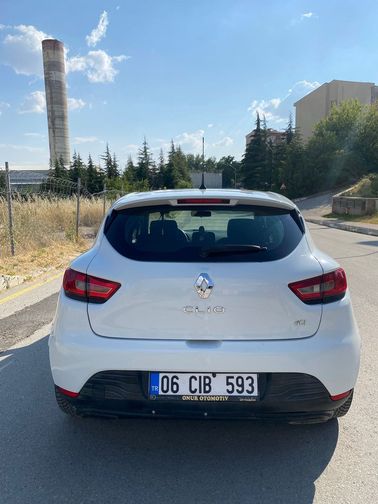 RENAULT CLIO