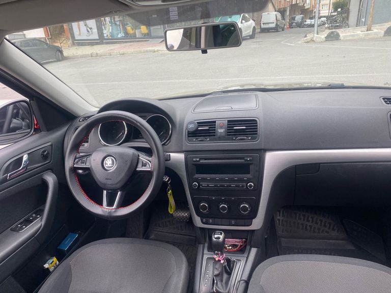 SKODA YETI