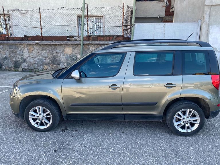 SKODA YETI