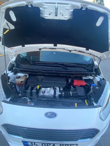 FORD TOURNEO COURIER