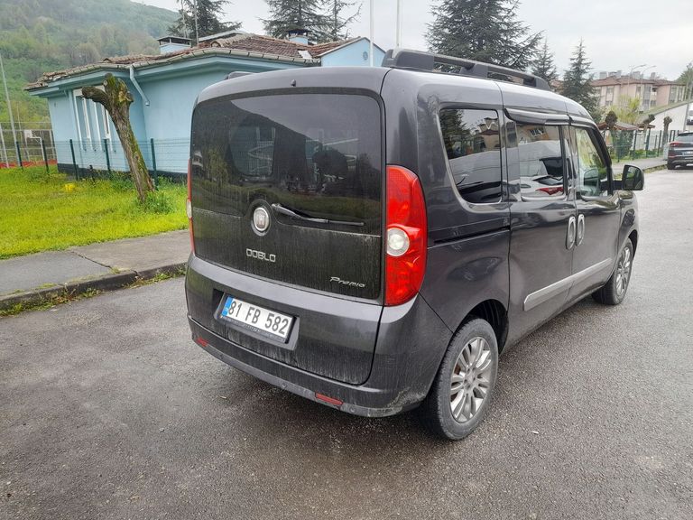 FIAT DOBLO COMBI