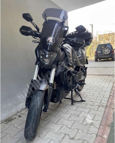 Bajaj Dominar D 400