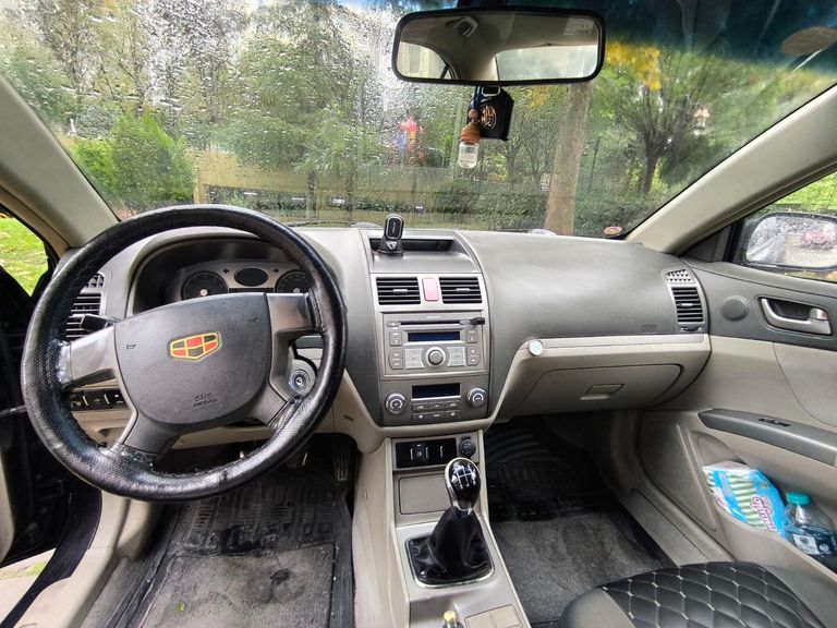 GEELY EC7 EMGRAND