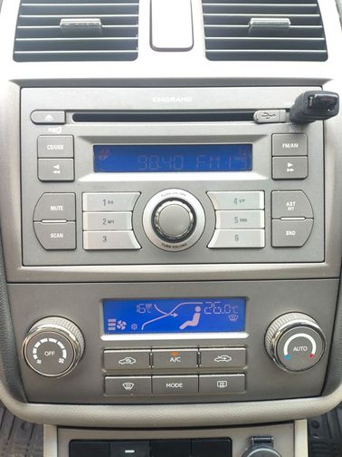 GEELY EC7 EMGRAND