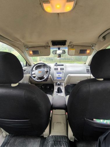 GEELY EC7 EMGRAND
