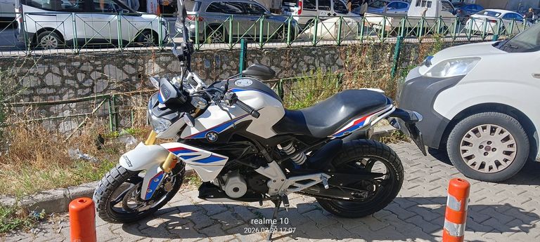 BMW G 310 R