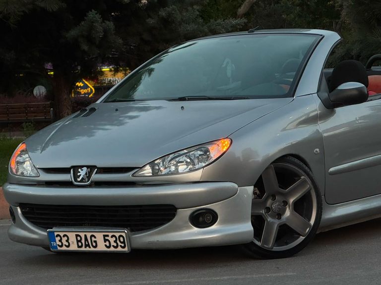 PEUGEOT 206