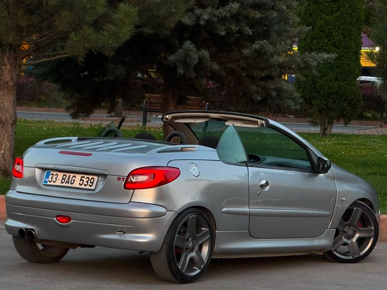 PEUGEOT 206