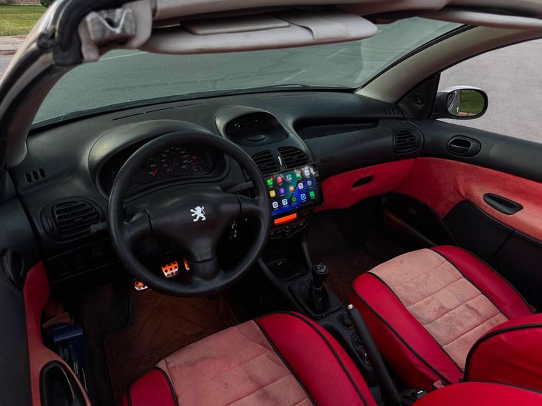 PEUGEOT 206