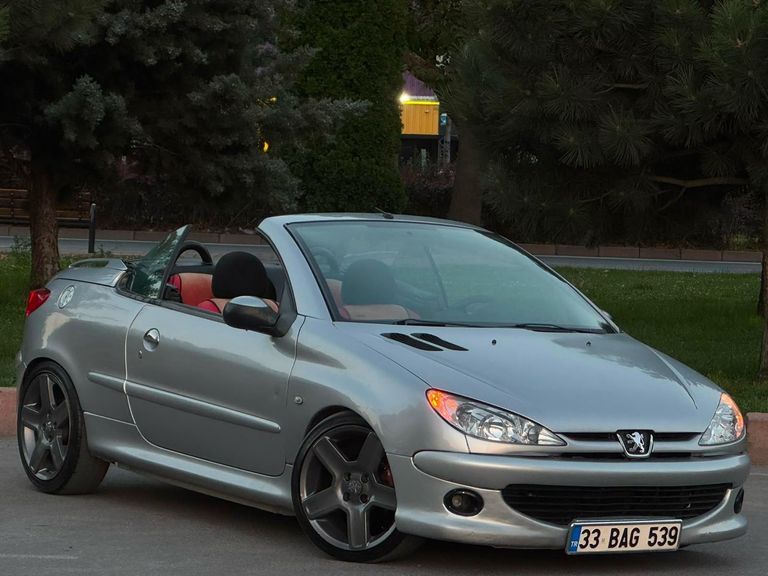 PEUGEOT 206