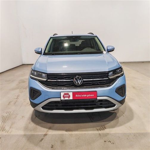 VOLKSWAGEN T-CROSS