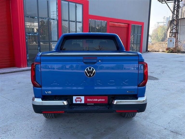 VOLKSWAGEN AMAROK