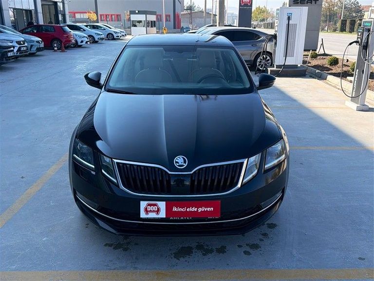 SKODA OCTAVIA