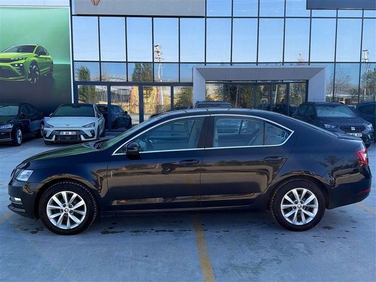 SKODA OCTAVIA