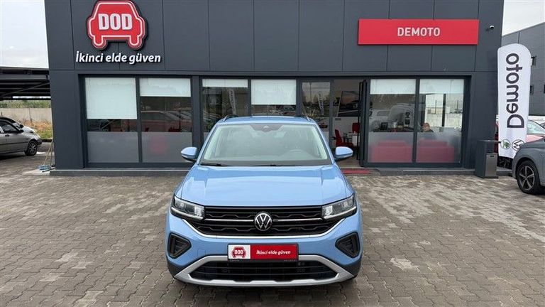 VOLKSWAGEN T-CROSS
